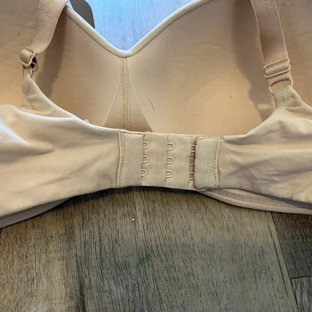 Wacoal Basic Beauty Spacer Underwire T-Shirt Bra 852189 Sand 34DD